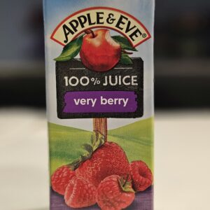 apple & eve 100% juice   very berry