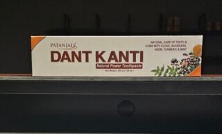 Patanjali Dant Kanti Natural Power Toothpaste (200g)