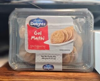 Gol Mathi Amritsari Delight snack in a 400g pack, perfect for tea-time or parties.